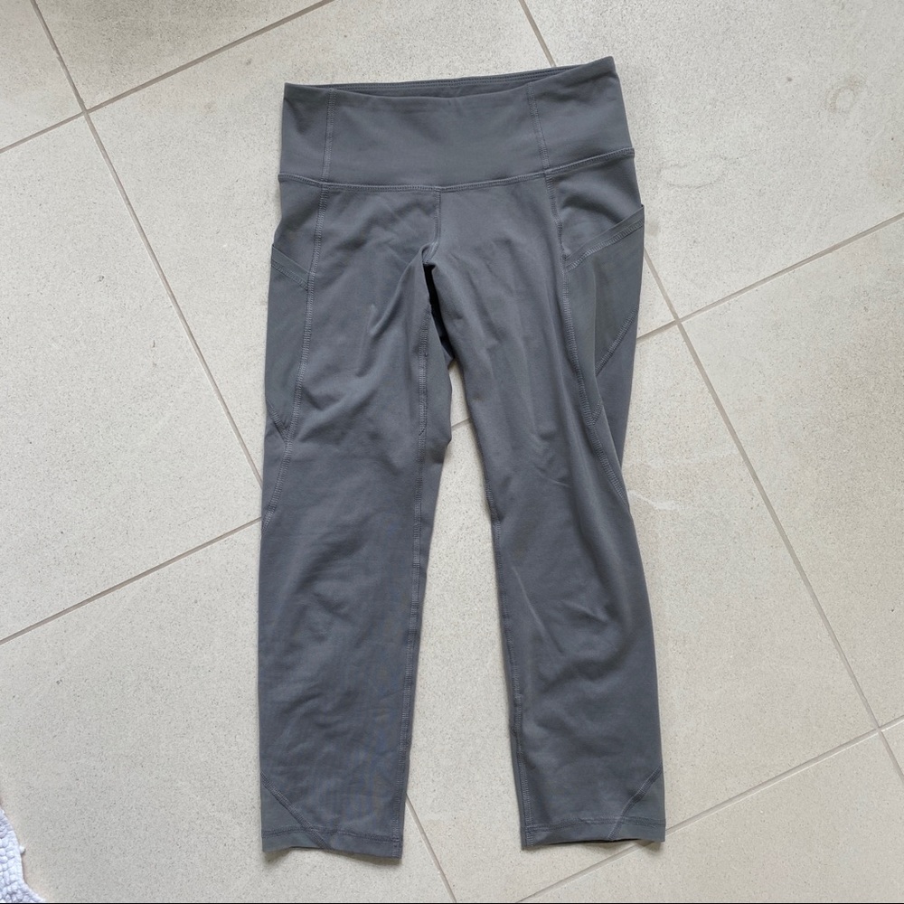 Old Navy Active gray crop legging